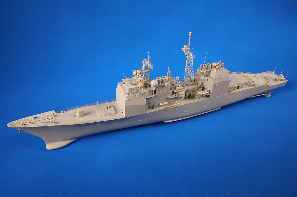 1:200 USS Mobile Bay CG-53