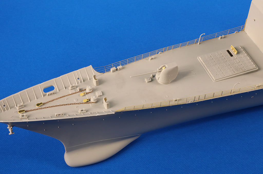 1:200 USS Mobile Bay CG-53