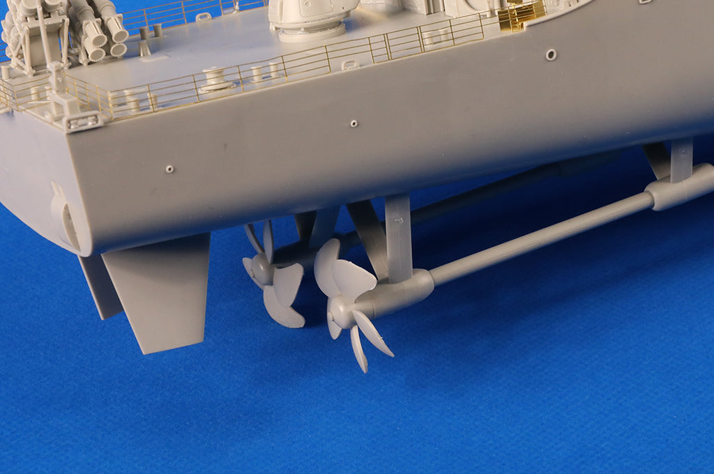 1:200 USS Mobile Bay CG-53