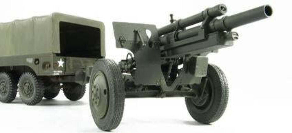 1:35 M2A1 105mm Howitzer