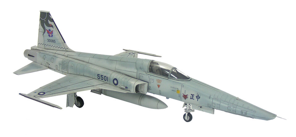 1:48 RF-5E TIGEREYE