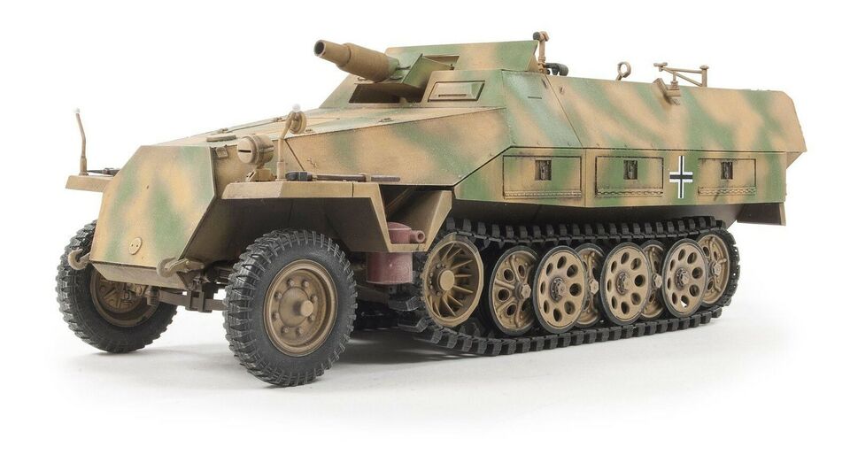 1:35 Sd.Kfz. 251/9 Ausf. D early type, Stummel