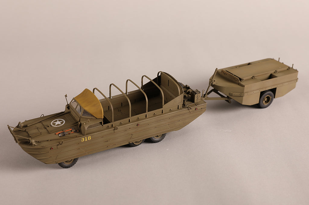 1:35 GMC DUKW-353 with WTCT-6 Trailer