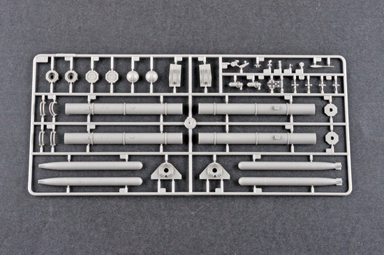 1:48 U.S. Navy Elco 80 Motor Patrol Torpedo Boat, Early Type