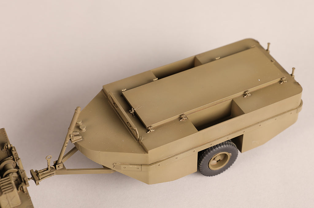 1:35 GMC DUKW-353 with WTCT-6 Trailer